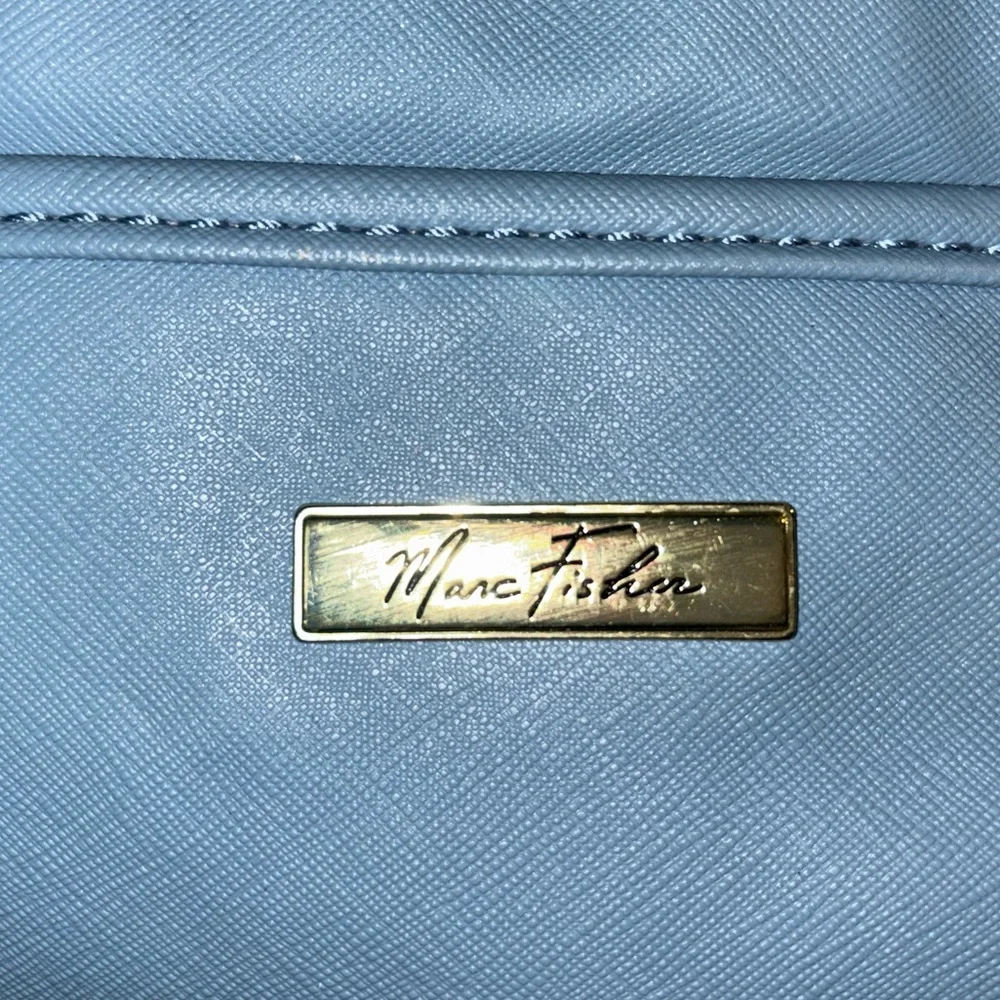 Pretty Marc Fisher Light Blue Tote with Dual Shoulder Straps - Picture 4 of 10